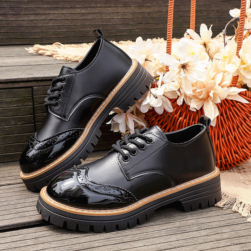 Round Toe Flatheeled Laceup Pumps For Women foto 4