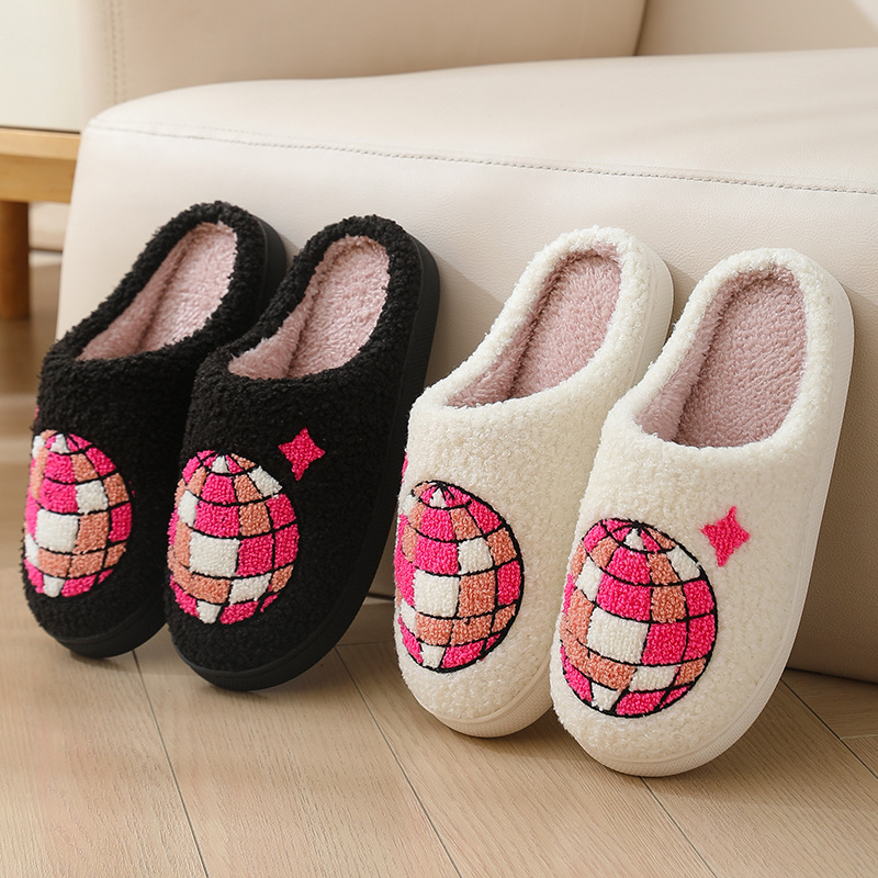 Comfortable Home Warm Cartoon Embroidered Balloon Cotton Slippers foto 3