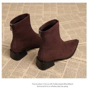 Pointed-toe Chunky-heel Fashion Boots With A Back Zipper