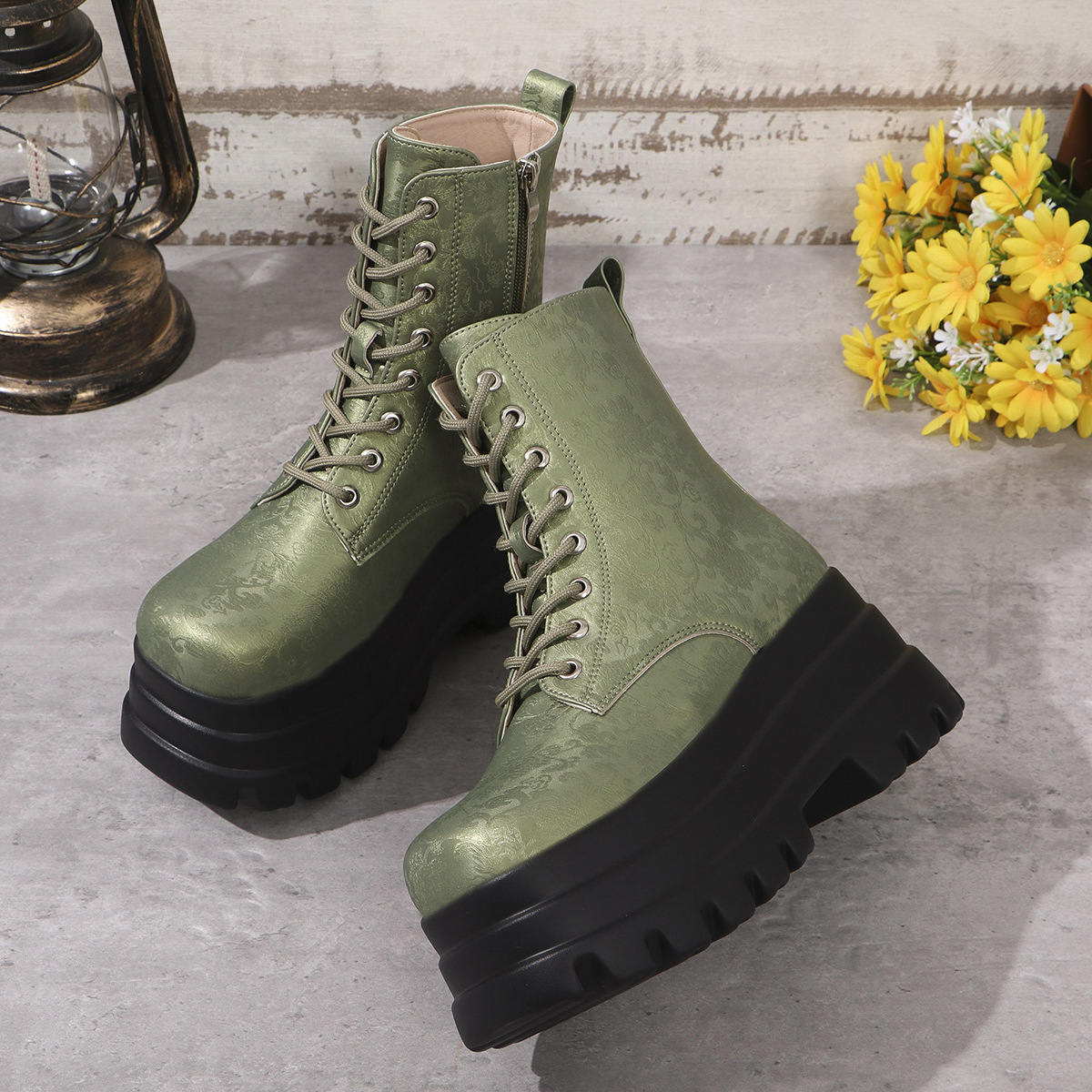 Women's Three-layer Platform Plus Round Toe Patchwork Retro Cool Martin Boots foto 5