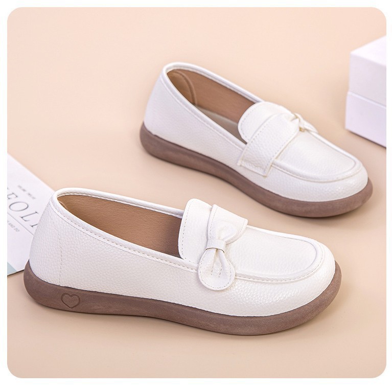 Flat Comfortable NonSlip Leather Shoes For Middle Aged And Elderly Individuals foto 4