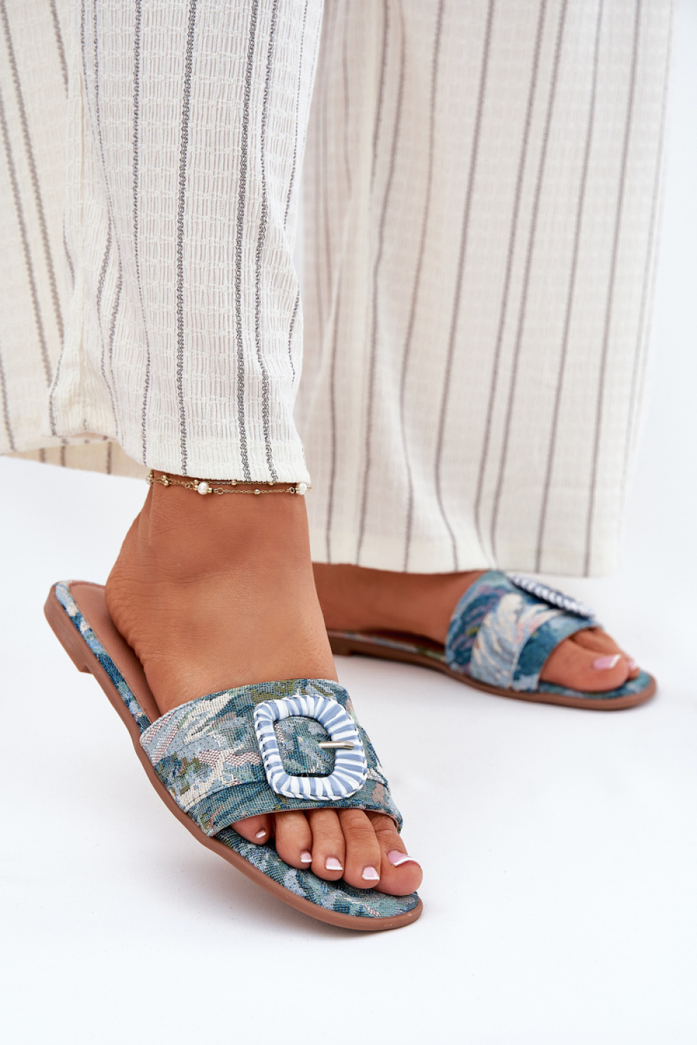 Slippers Step in style
