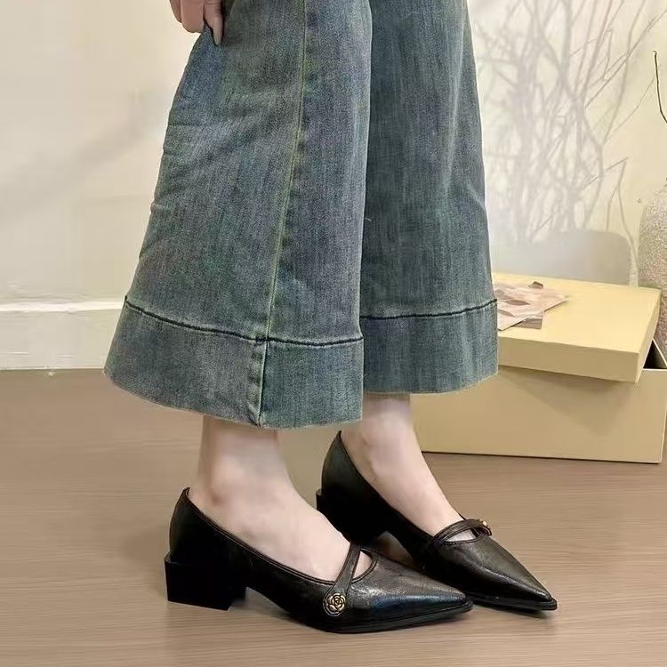 Versatile Fashion Retro Low-cut High Heels Women Camellia foto 5