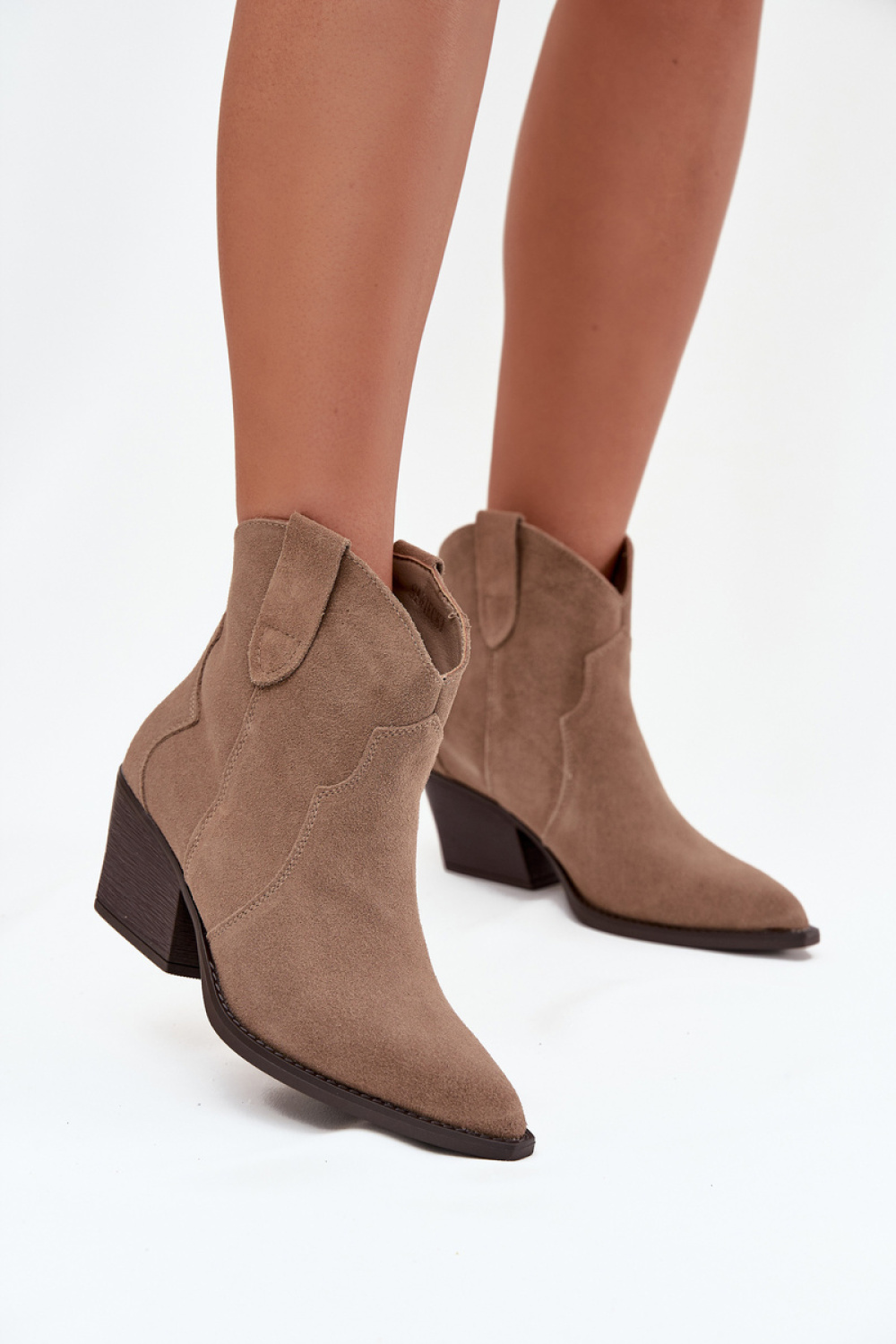 Laarsjes met hoge hak Step in style