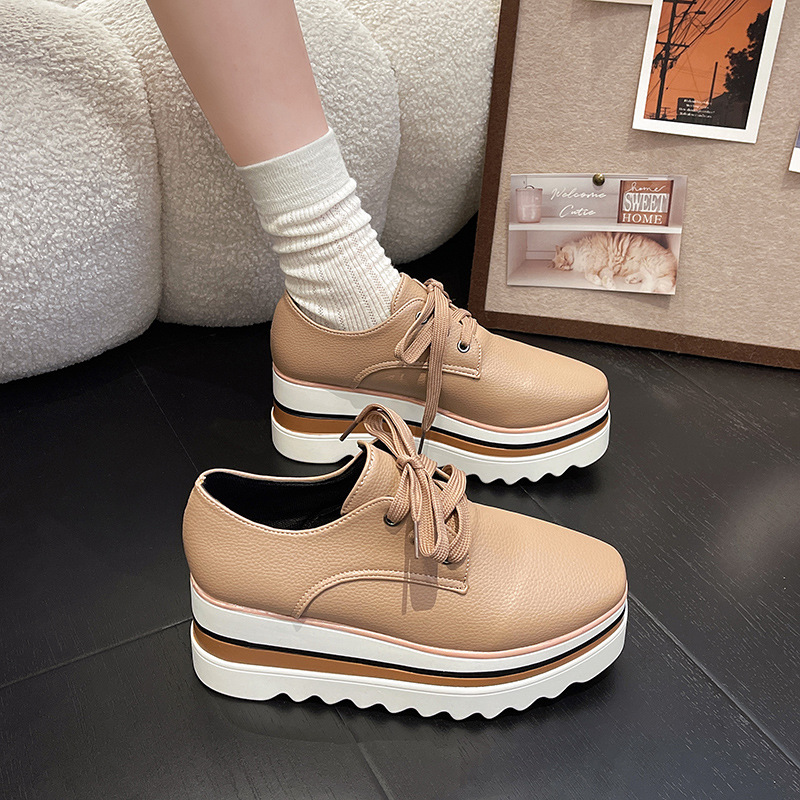 British Style Brogue Lace-up Square Toe Platform Pumps foto 3