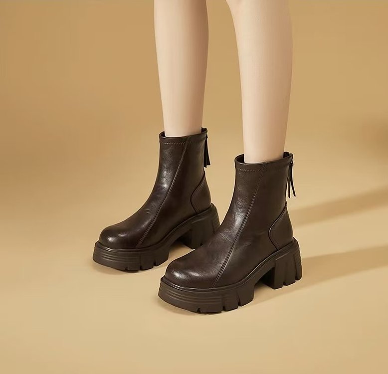 Women's New Fashionable Soft Leather Height-Enhancing British-Style Ankle Boots foto 4