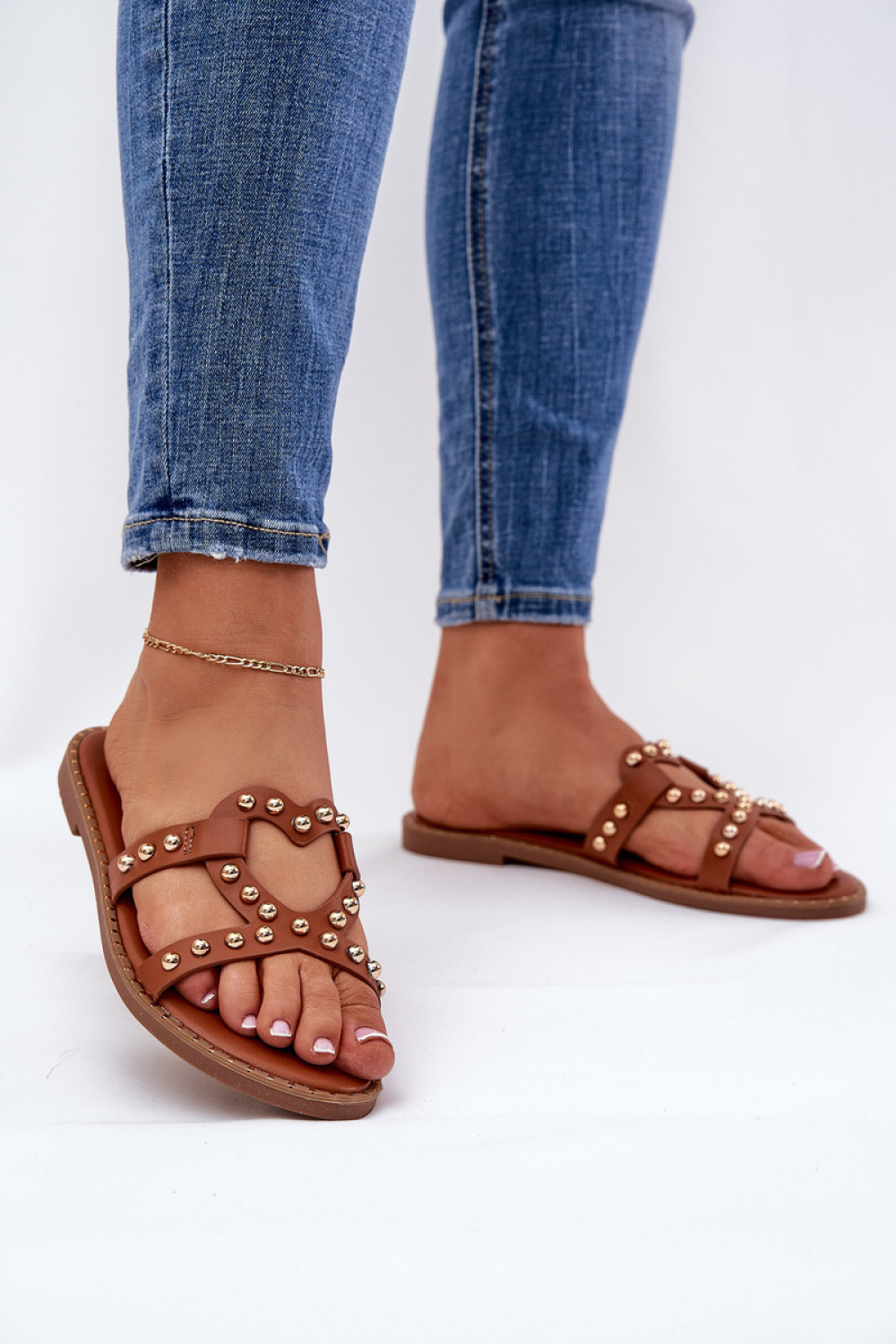 Slippers Step in style