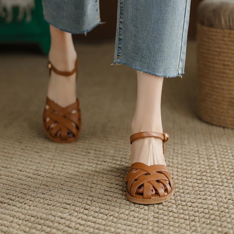 Female Flat Simplicity Word Strap Closed Toe Sandals foto 5