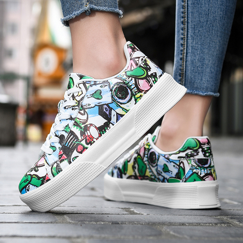 Couple Sneakers Printed Embroidered Cloth Low-top Soft Bottom foto 3