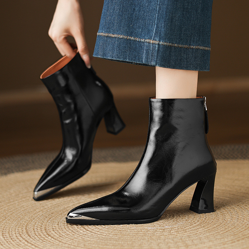 Sexy Stylish Metal Pointed Toe Ankle Boots Women's High Heel Thick Heel Genuine Leather Spring And Autumn foto 2