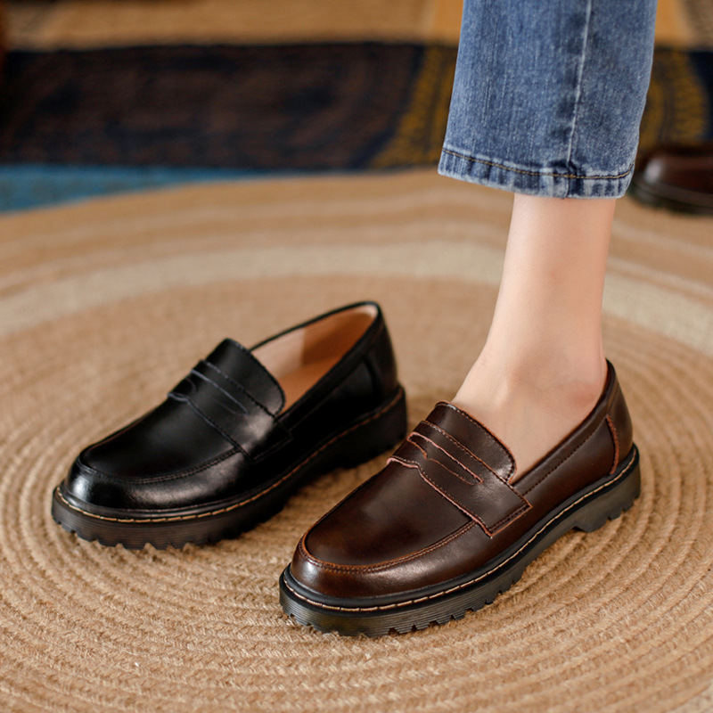 Round Head Thick Low Heel Leather Shoes Women foto 3