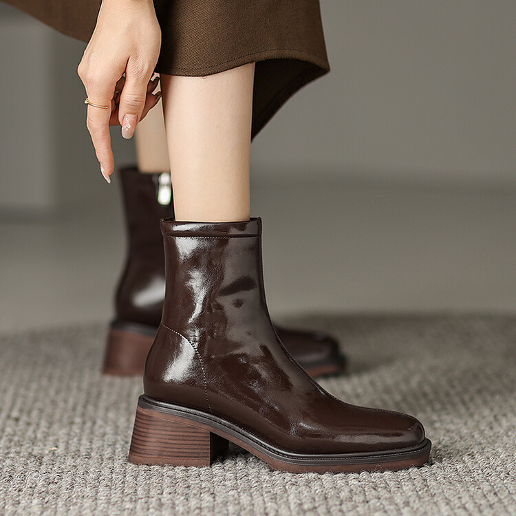 Women's Brown Vintage Distressed Leather Boots foto 2