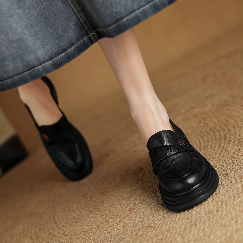 Vintage Womens Chunky-heeled Leather Shoes foto 4