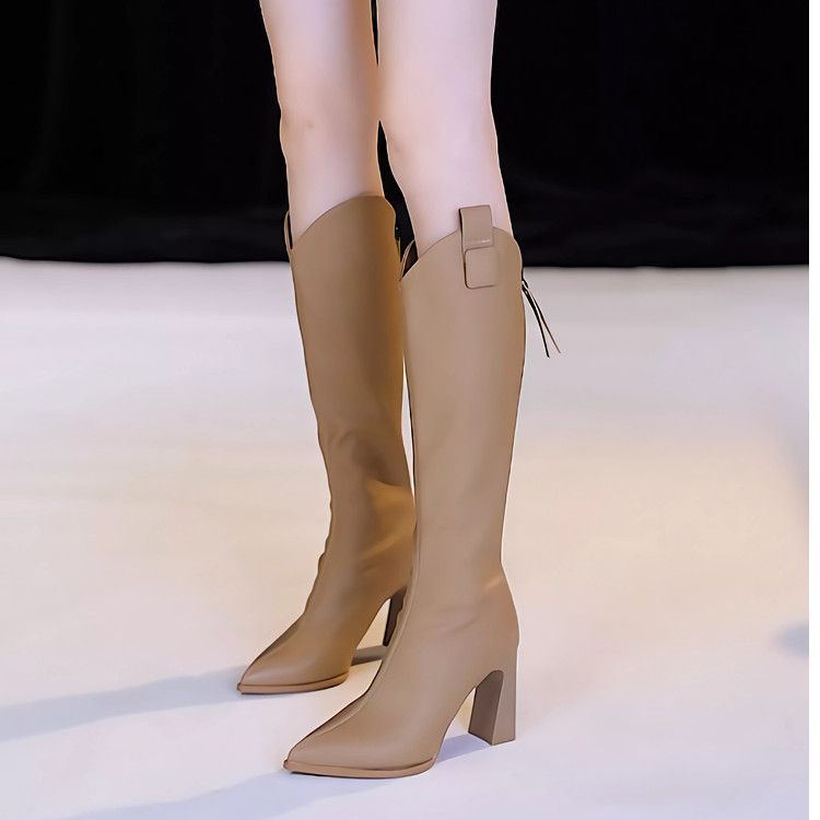 Womens Knee-high Heeled Boots With A Back Zipper And Plush Lining foto 3