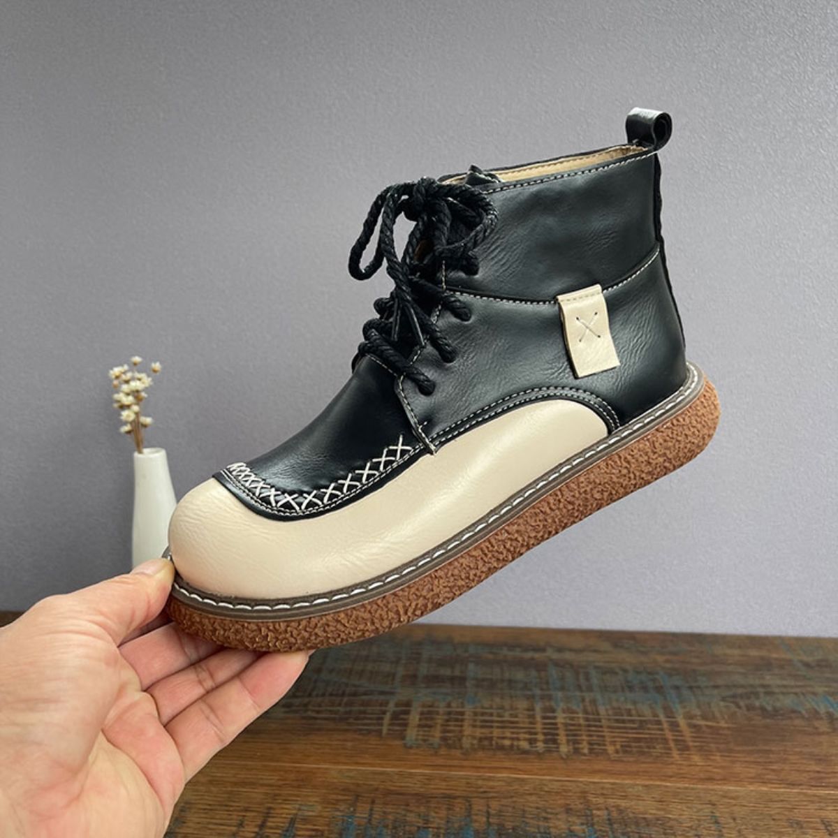 New Women's Chunky-sole Dr Martens Boots foto 4