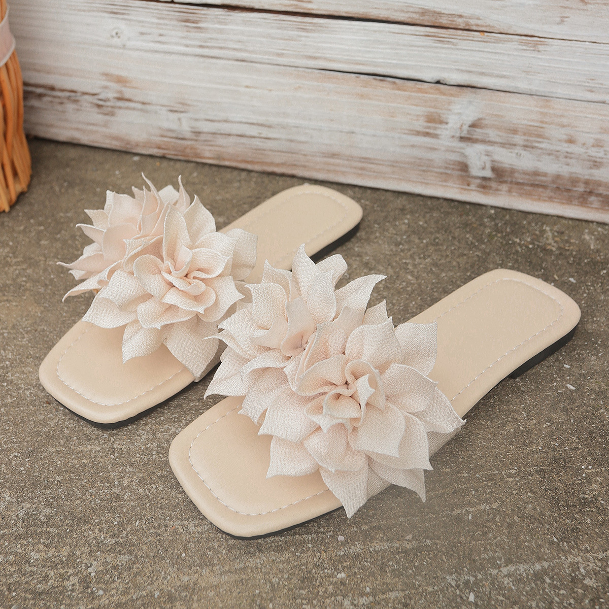 Fashionable Flat Flip-flops Versatile foto 3