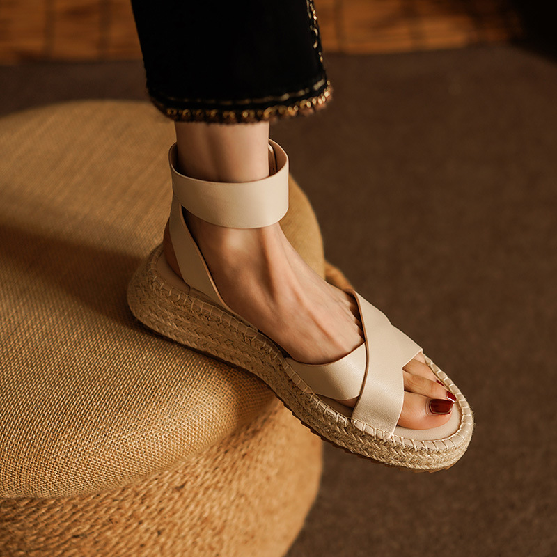 Womens All-leather Braided Vintage Flat Sandals With A Wedge Heel foto 2