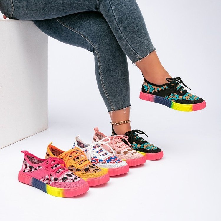 Plus-size Breathable Lace-up Chunky-soled Shoes foto 3