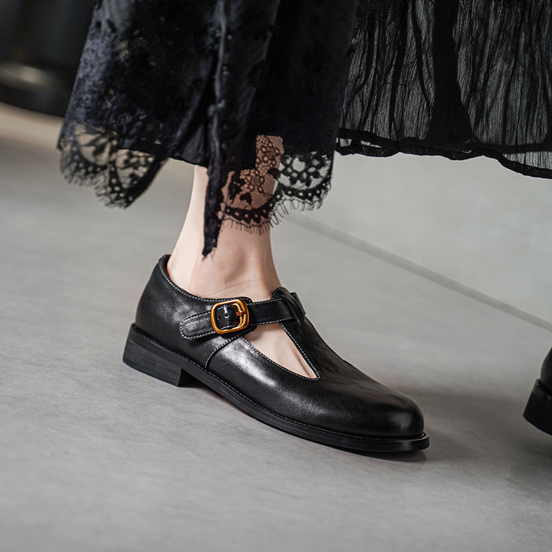 Low Heel Women's Retro Style Leather Flat Shoes foto 5