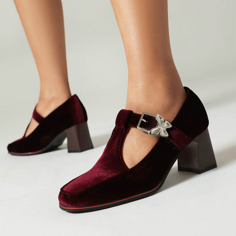 Womens Fashionable Chunky-heel High Heels With Buckles