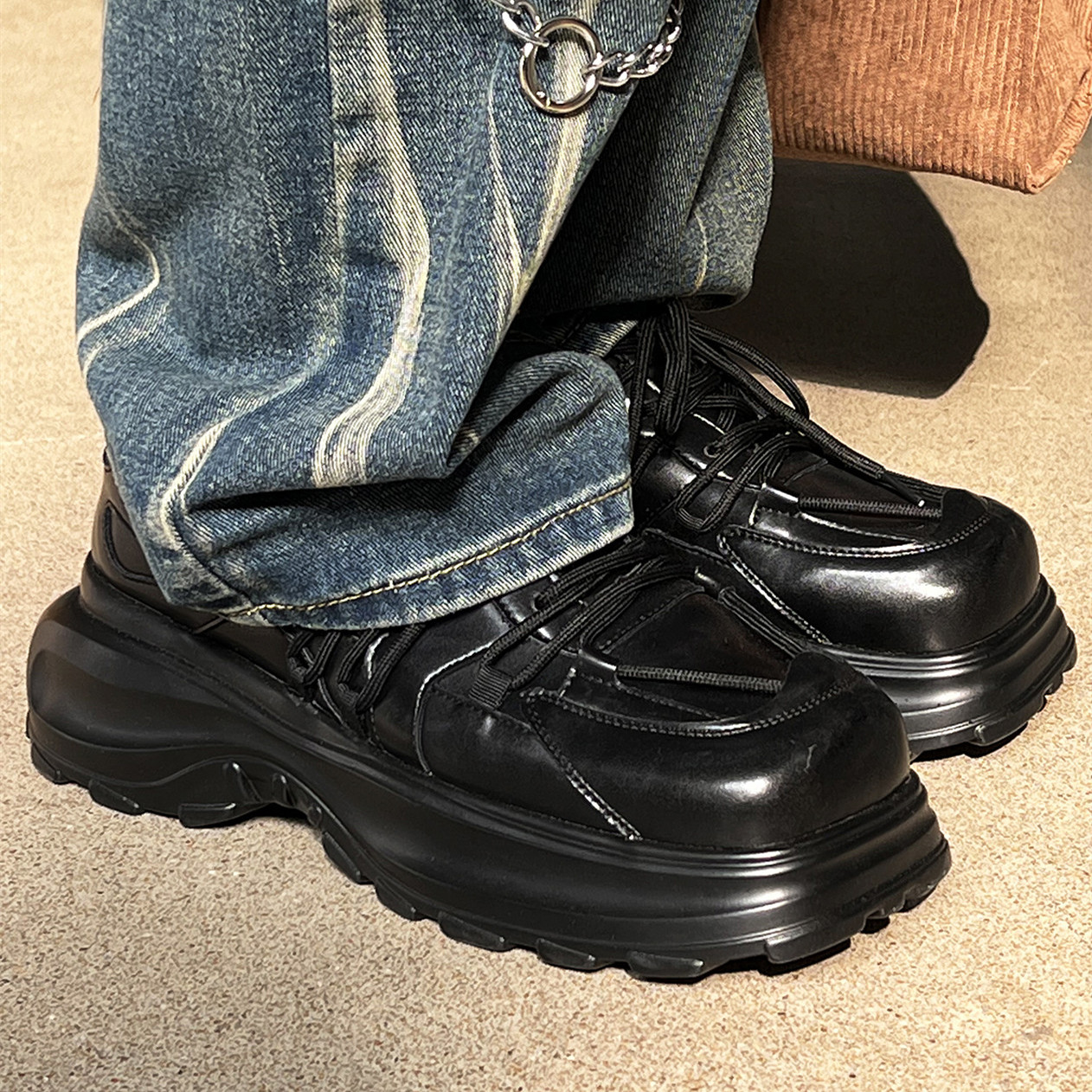 Men's Fashion Thick Bottom Cowhide Square Head Sneaker foto 5