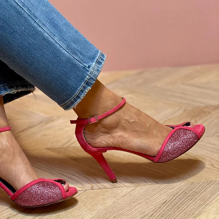 Womens Sexy Strappy Peep-toe Sandals In A Color-block Design foto 3