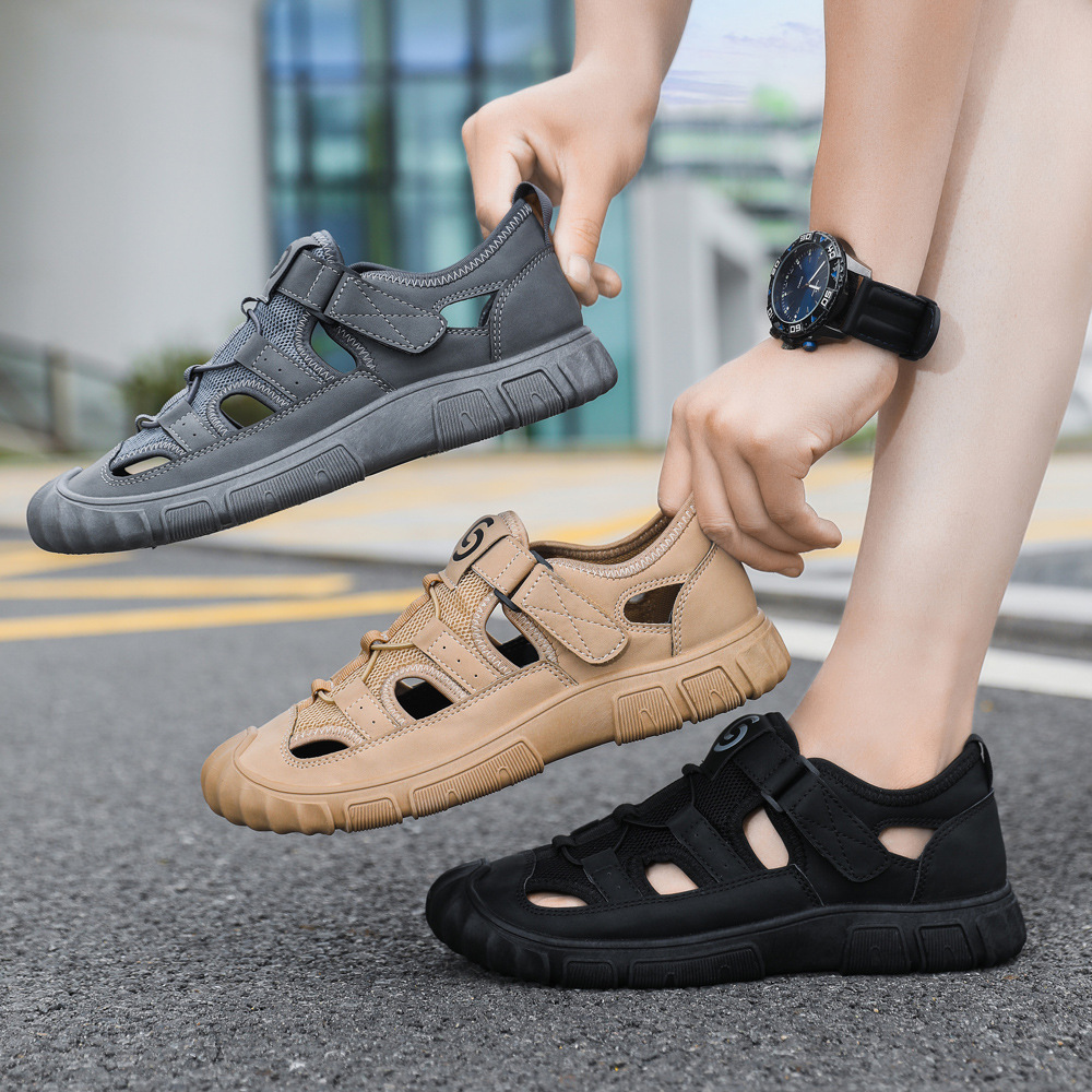 Men's Non-slip Wear-resistant Mesh Surface Hollowed Wading Sandals foto 2