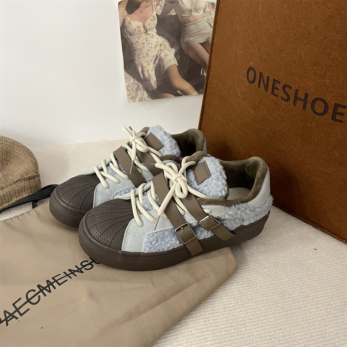 Popular Casual Retro High Sense Special-interest Design Women's Fleece Lined Thermal Shoes foto 3