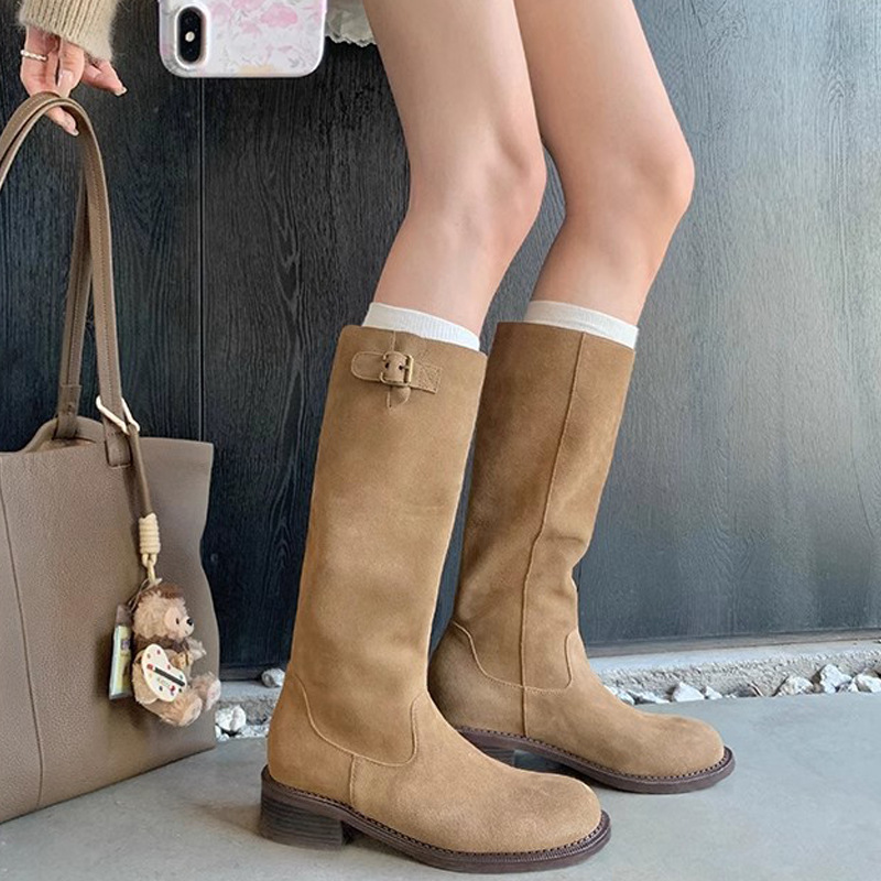 Cowhide Maillard Round Head Buckled Chunky Heel Below The Knee Boots foto 3