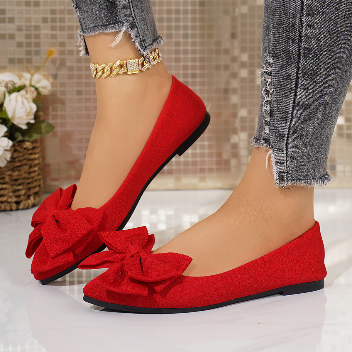 Plus-size Bow-tie Pointed-toe Slip-on Shoes foto 3