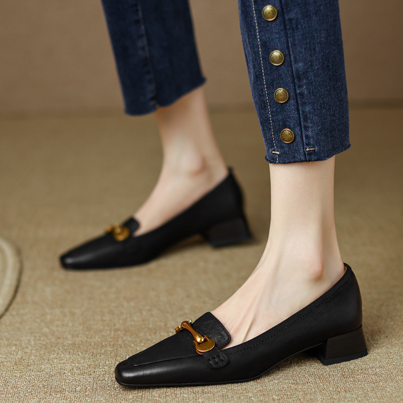 Spring And Autumn New Retro Square Toe Leather Shoes For Women foto 3