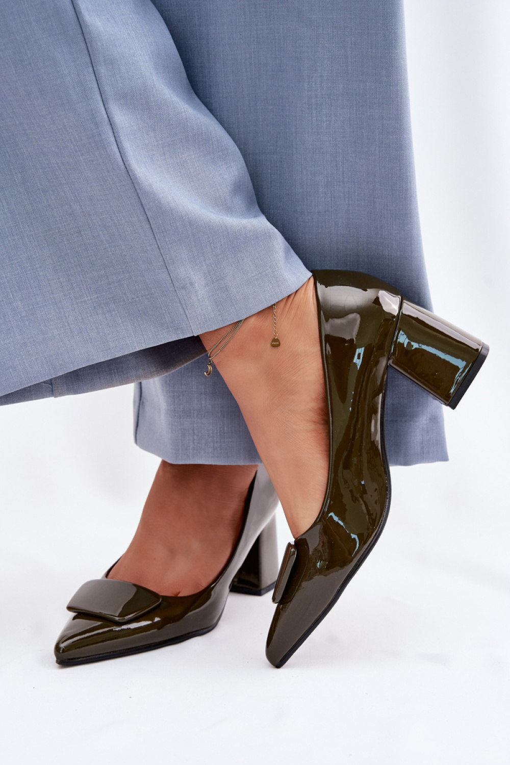 Pumps met dikke hak Step in style
