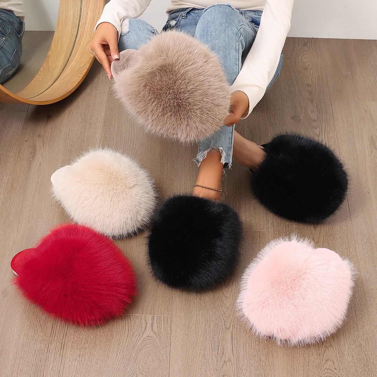 Women's Plus-size Solid Color Fluffy Big Furry Slippers foto 2