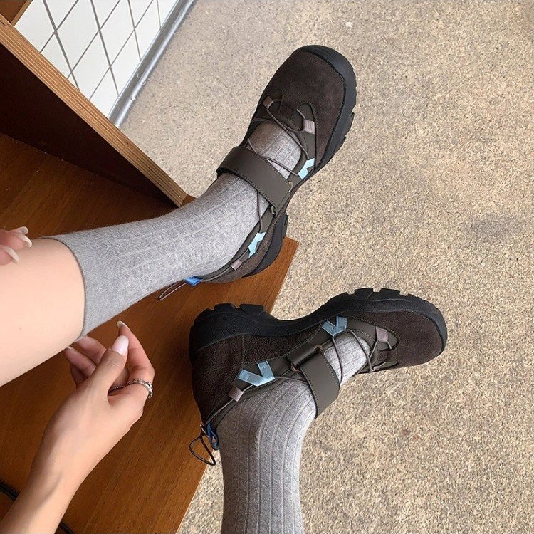 Retro Leather Chunky-soled Velcro Sneakers foto 5