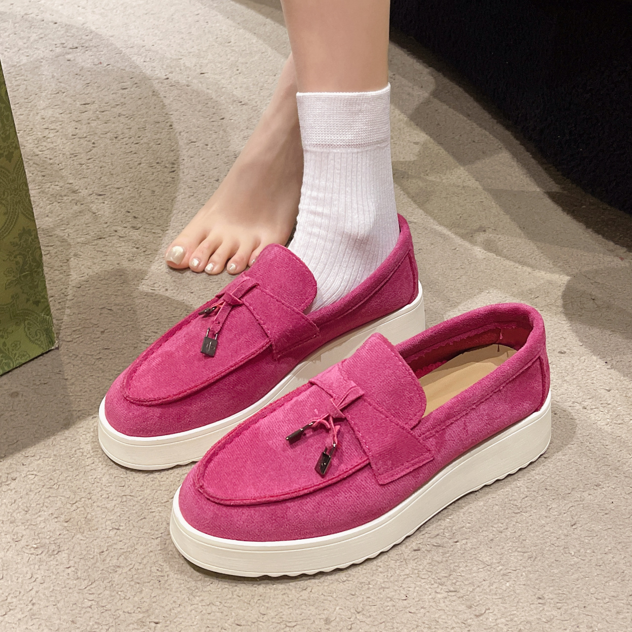 Rubber Platform Peas Oversized Shoes foto 2