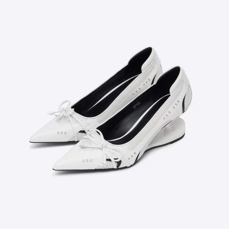 Women's Black Pointed Toe Shaped Floating Heel Mary Jane Shoes foto 5