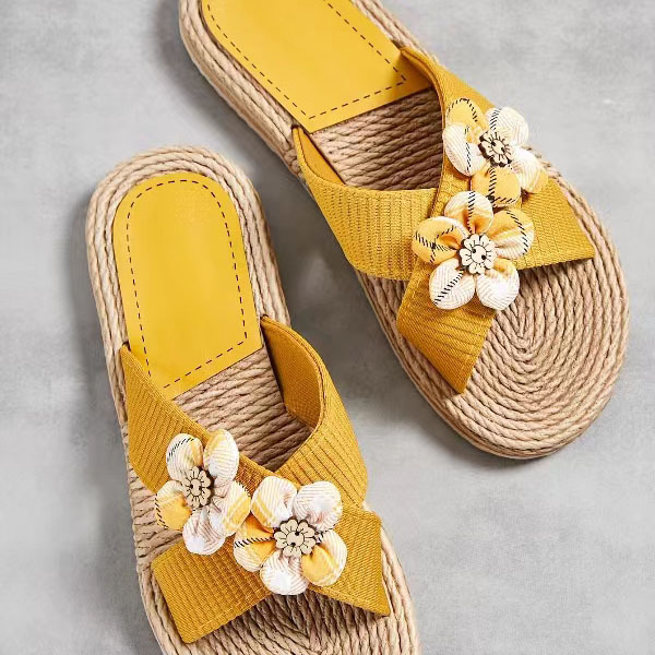 Trendy Indoor Outdoor Six Small Flower Slippers foto 2