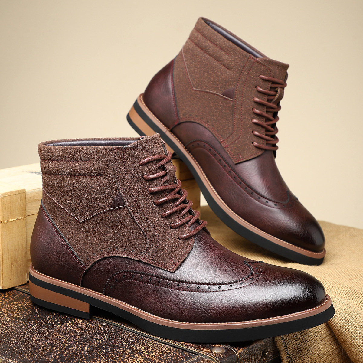 British Style Retro Martin Boots Mid-top Carved Men's foto 2