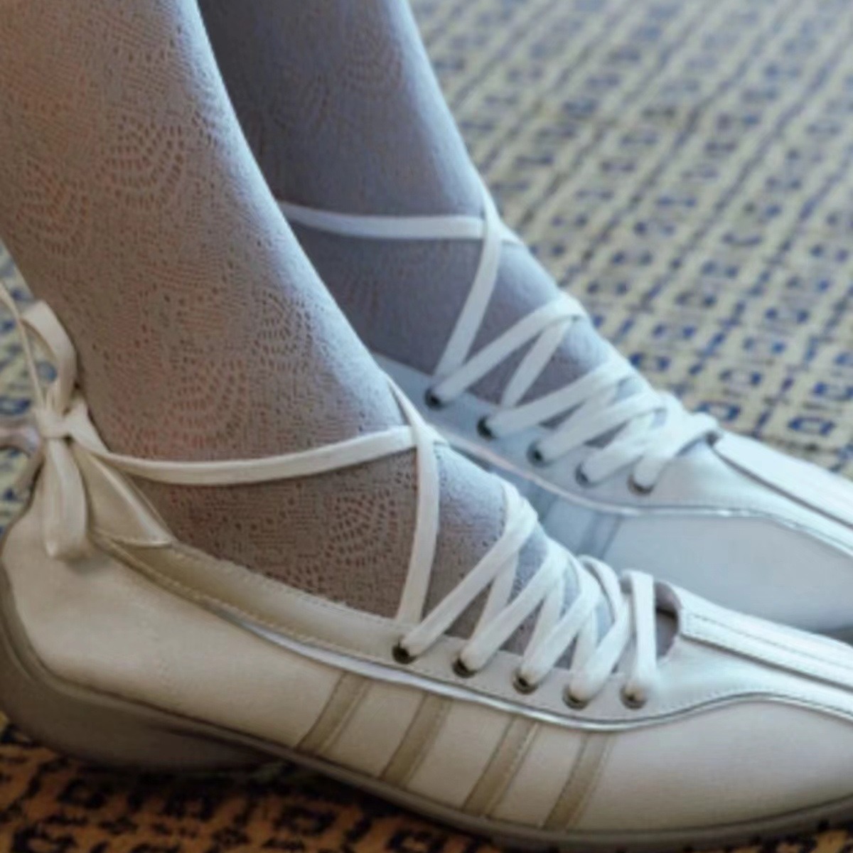Rare, Casual Mary Jane Ballet Flats For Women With A Flat Sole foto 3