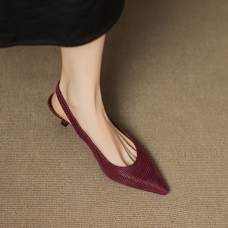 Sheepskin Solid-color Elegant Pointed-toe Shoes foto 2