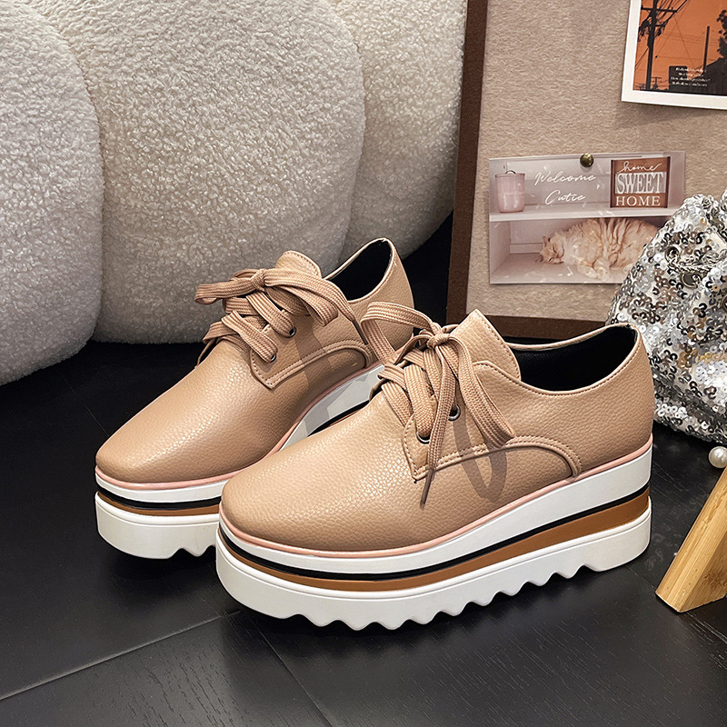 British Style Brogue Lace-up Square Toe Platform Pumps foto 5