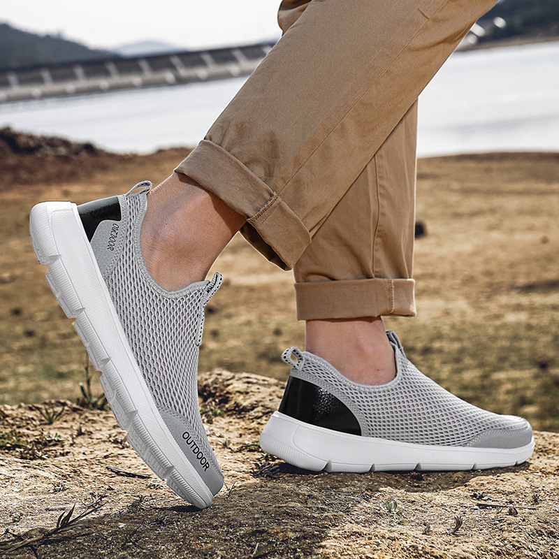 Men's Summer Breathable Mesh Surface Shoes Round Toe Slip-on foto 4