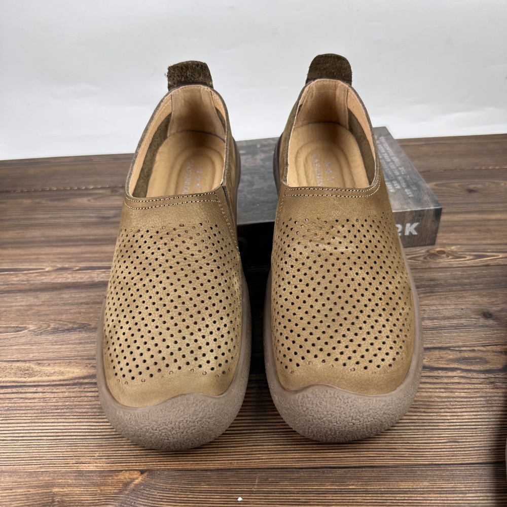 Hollow Out Leather Men's Shoes Breathable Soft Bottom Casual Shoes foto 4