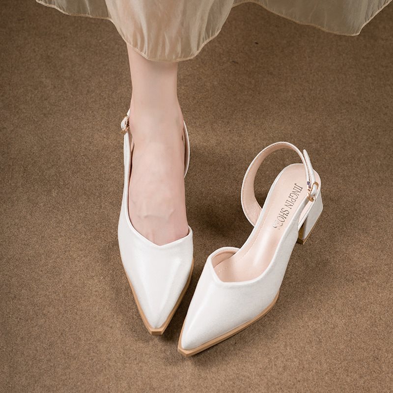 New Exquisitely Designed Closed-toe Sandals For Spring And Summer foto 4