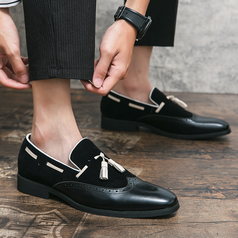 Men's Fringed Leather Shoes British Pointed Gradient Loafers foto 5