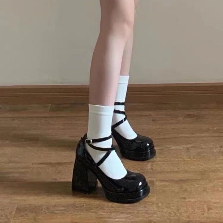 High Heel Thick Bottom Shallow Mouth Leather Shoes With Small Strap foto 4