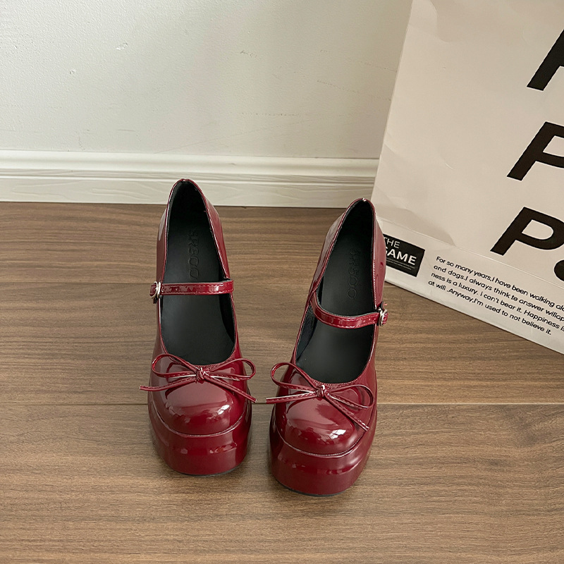 Stylish Platform Leather Shoes Niche Chunky Heel Not Tired Feet High Heels foto 5