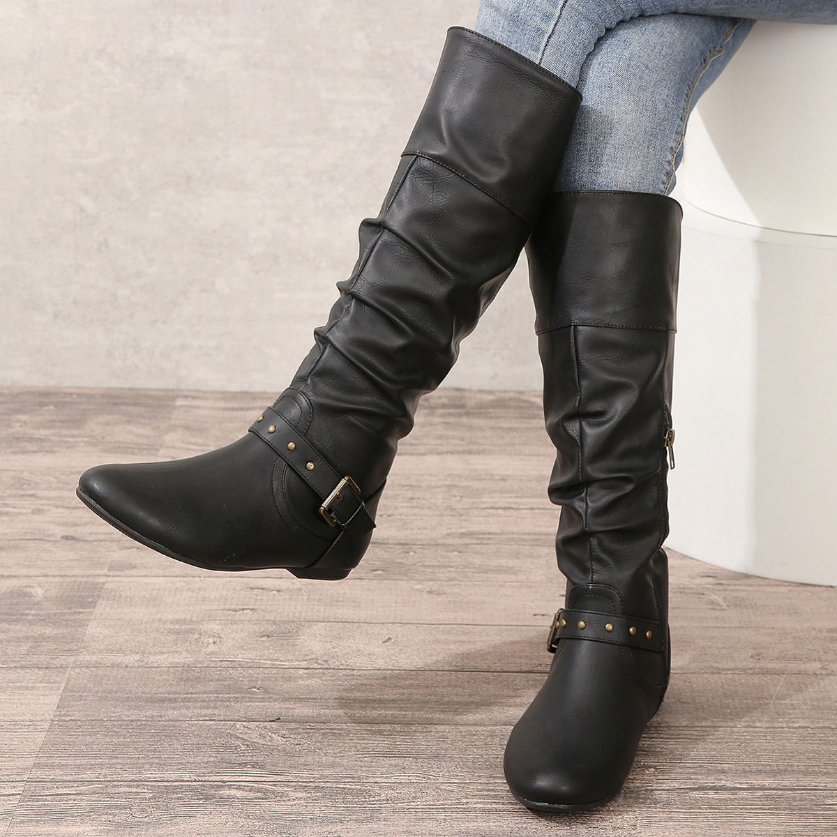 Retro-cuff Leather Belt-buckle Round-toe Womens Boots foto 3
