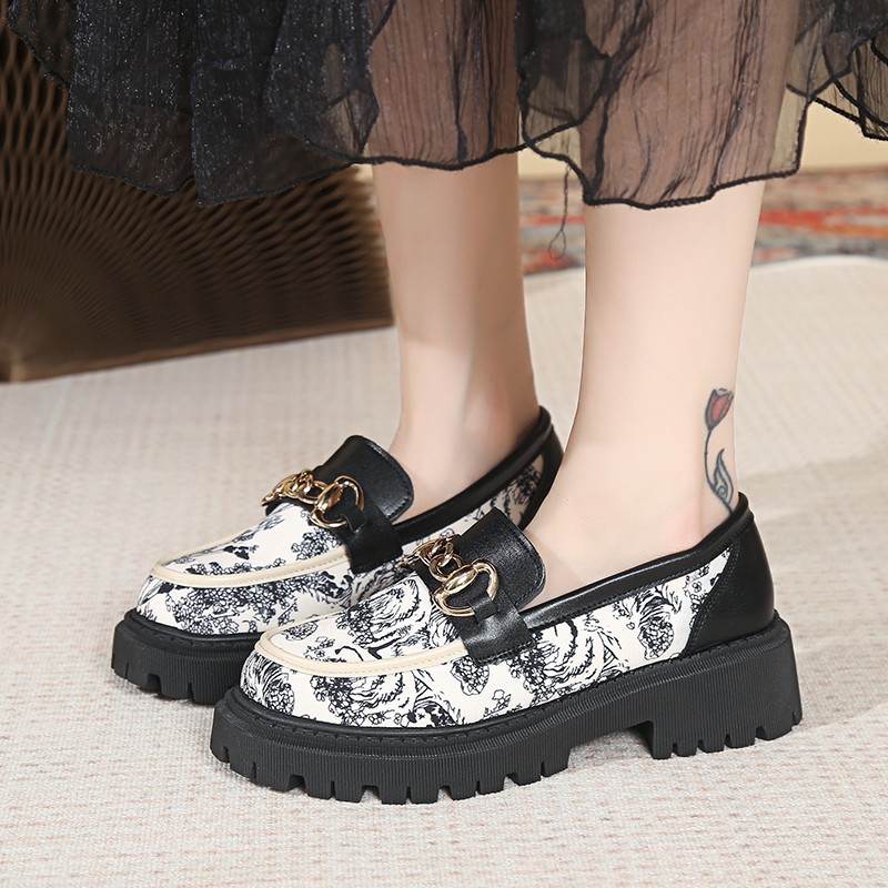 Plus Size National Style Muffin Platform Loafers Female Fashionable Golden Chain foto 4