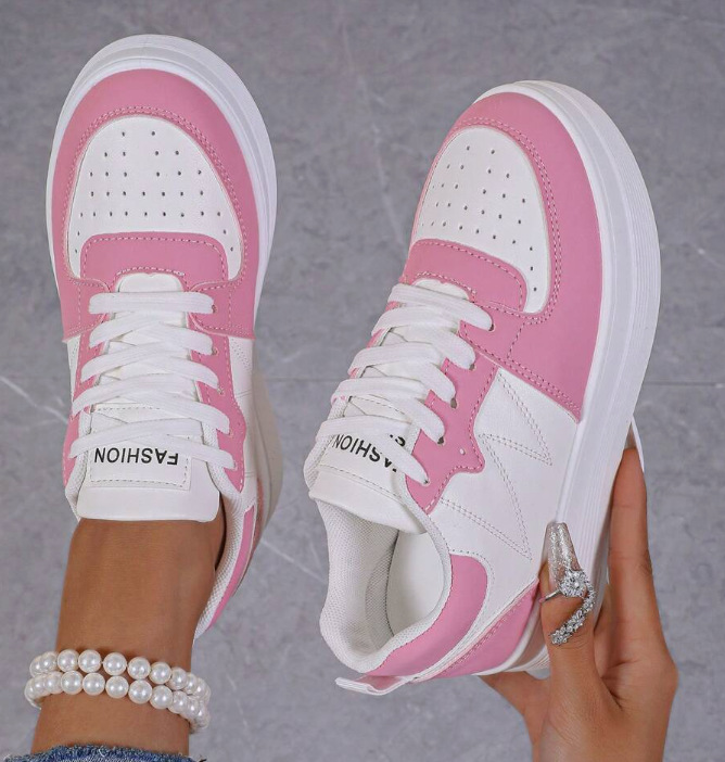 Womens White Chunky-soled Elevating Sneakers foto 4